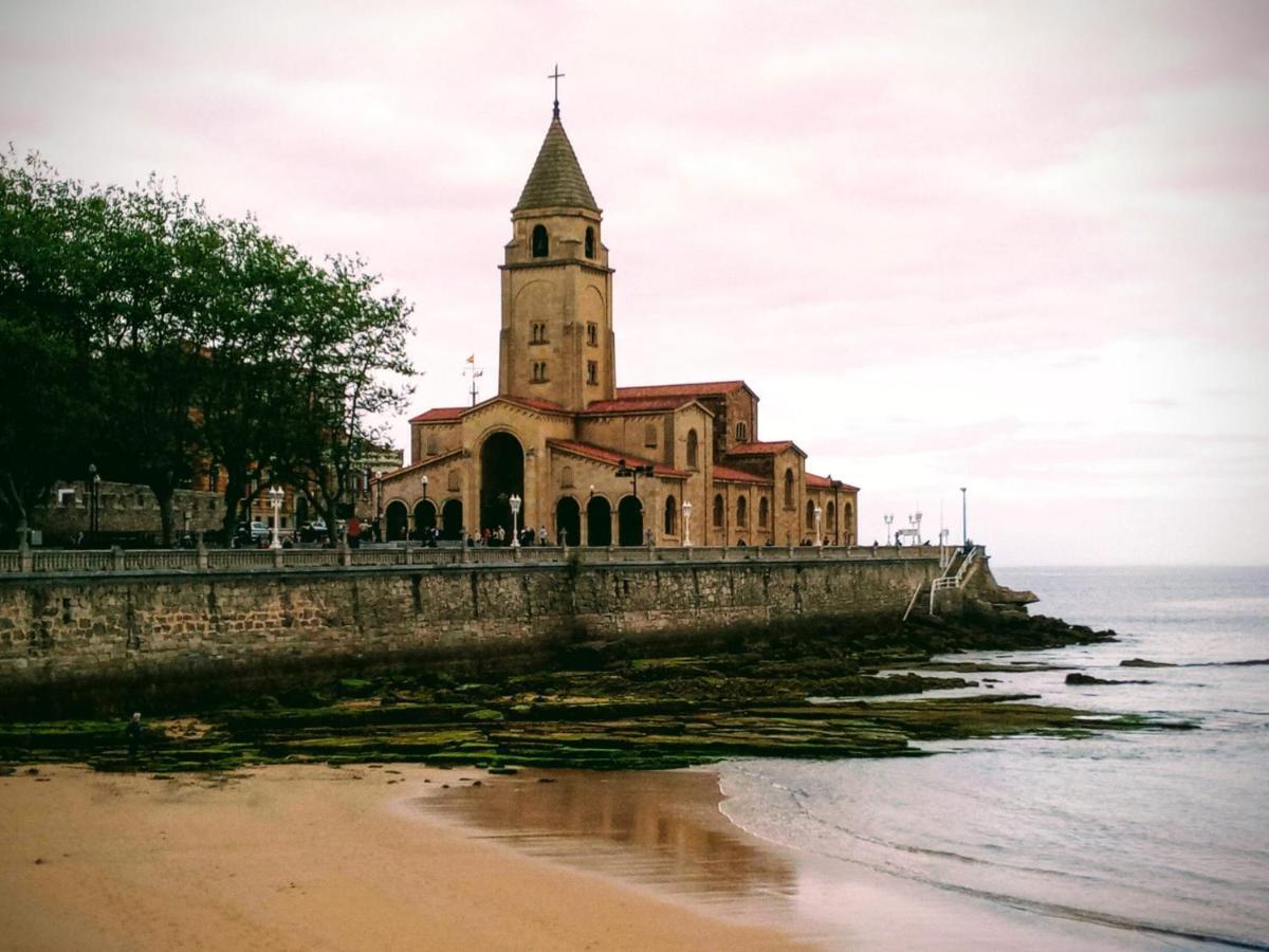 Les Casetes De San Lorenzo Gijón Kültér fotó
